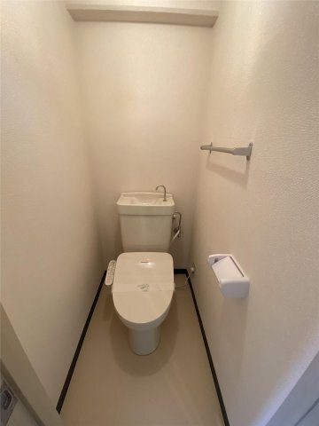 拡大写真:グランディール門田屋敷 2階210のトイレ