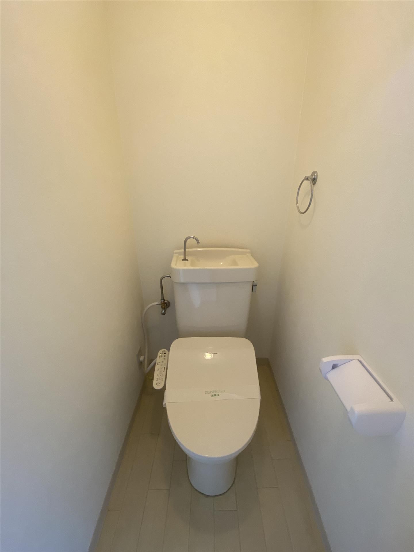 拡大写真：グランディール門田屋敷 2階208のトイレ