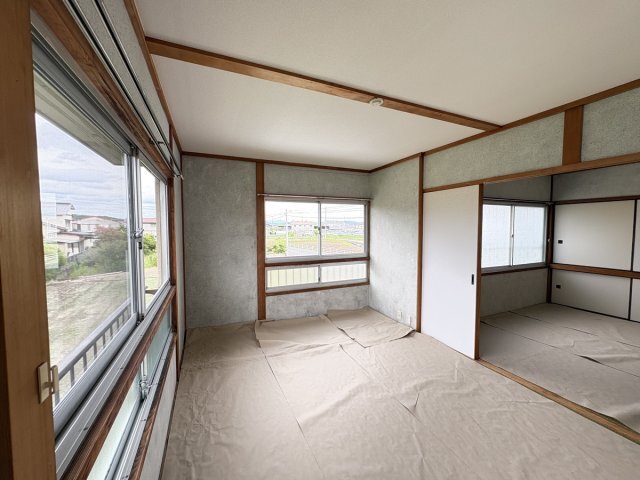 拡大写真:臼井戸建 1階1のキッチン