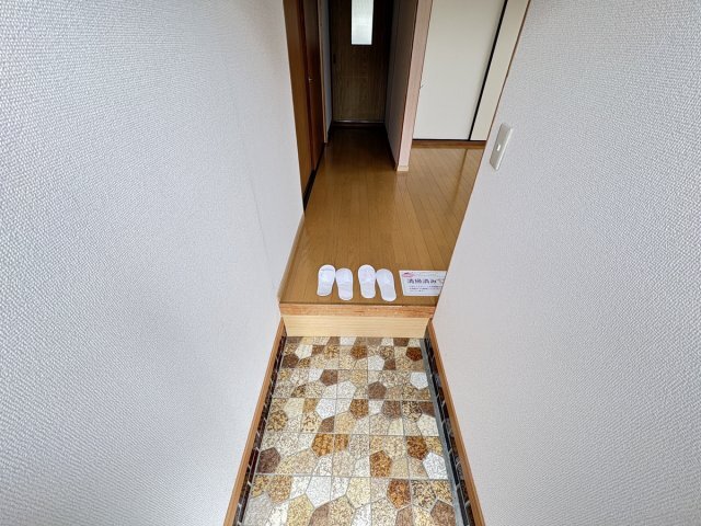 拡大写真:臼井戸建 1階1の内装