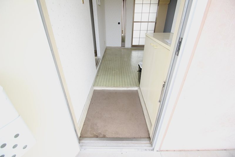 拡大写真:コーポニューライフ 2階206の玄関