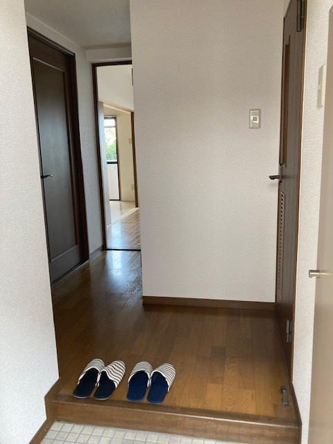 拡大写真:パレスプロムナード洲崎 1階202の玄関