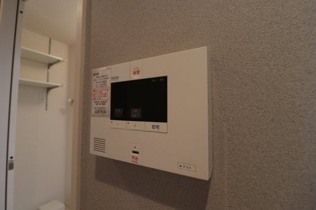 拡大写真:グロリア B棟 1階101のセキュリティ