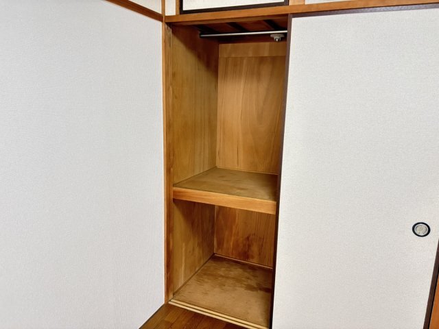 拡大写真:クマガイマンション 2階201の収納