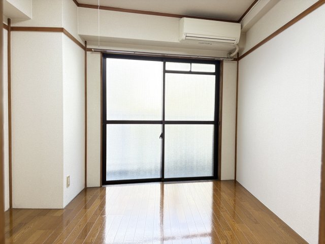 拡大写真:クマガイマンション 2階201の居間