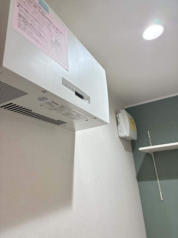 拡大写真：ユアメゾン益野　Ａ 2階201のコンパクトで使いやすいトイレです