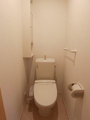 拡大写真:エスペランザ 2階201のトイレも気になるポイント