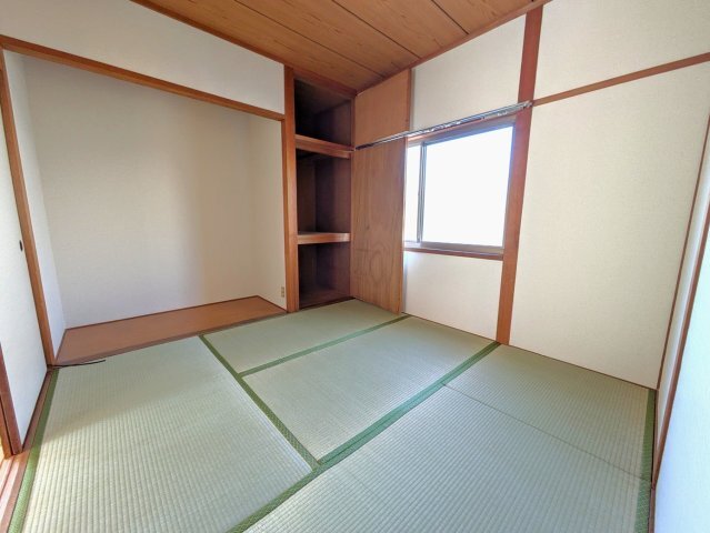 拡大写真:平福2丁目借家 1のきれいな和室です