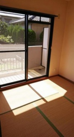 拡大写真:セブンスヘブン今 2階205の内装