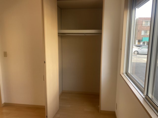 拡大写真:シャーメゾンアマセ 1階102の収納