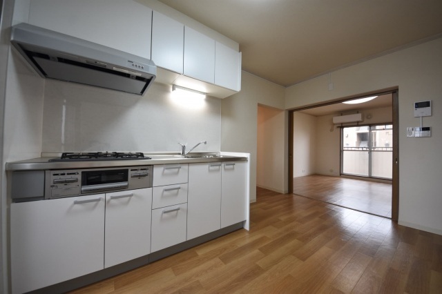 拡大写真:旭川ハイツ 3階B308のキッチン