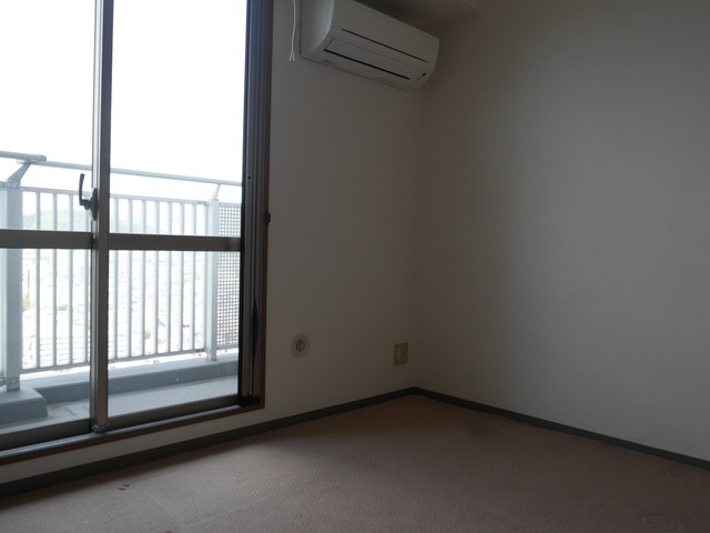 拡大写真:ファミールタワープラザ岡山 24階2412の寝室