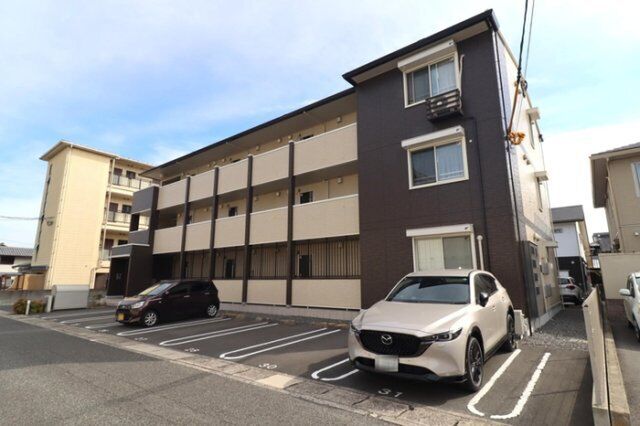 拡大写真:プリマヴェーラ 2階205の外観