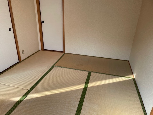 拡大写真:コーポリラ 2階203の和室
