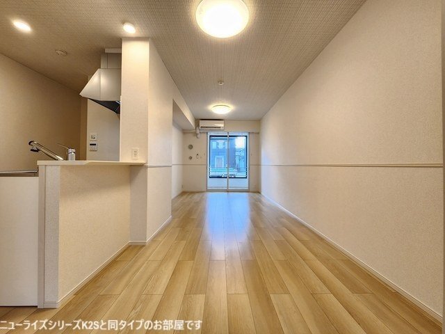 拡大写真:エスポワール昴B 1階102の居間