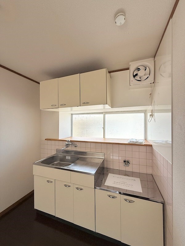 拡大写真:千鳥町6-15平屋貸家 1階3のキッチン