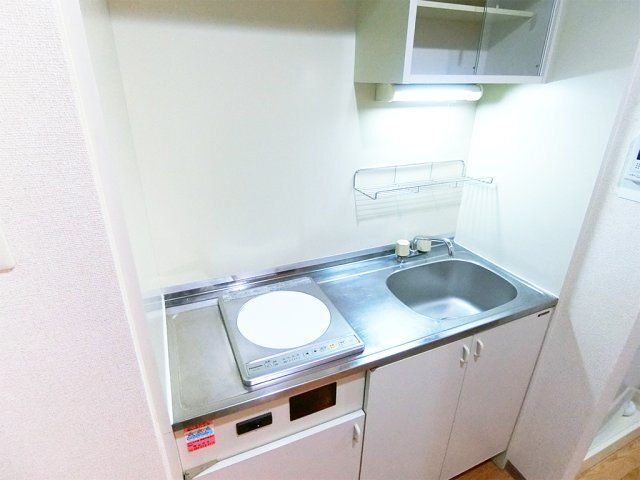 拡大写真:プティハイム本町 5階503の内装