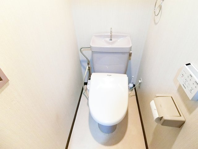 拡大写真:プティハイム本町 5階503の内装