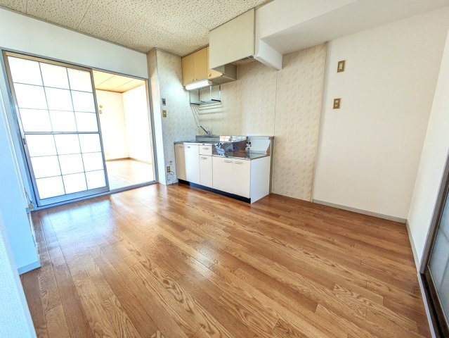 拡大写真:カーサ若葉A 2階202のキッチン
