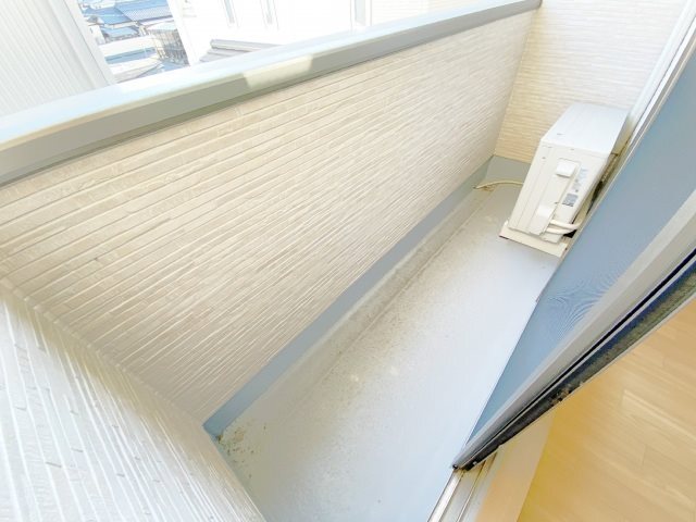拡大写真:ファインⅡ 2階202のバルコニー