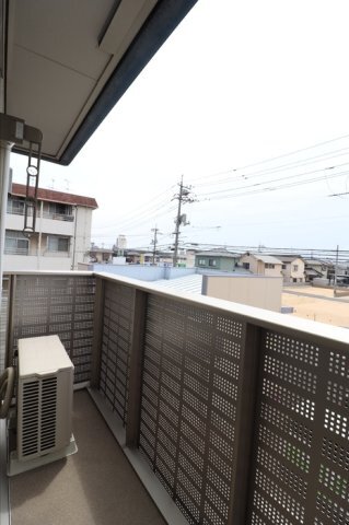拡大写真：Ｍ・Ｋ３ 2階205のバルコニー