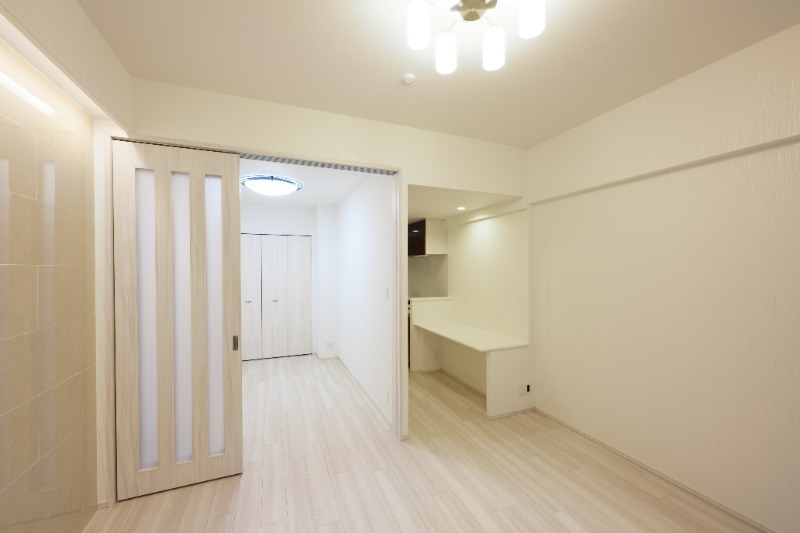 拡大写真:プレジオ鎗屋町 13階1303の居間