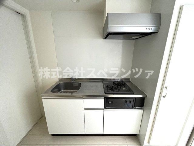 拡大写真:WISTERIA R&T 1階201のキッチン