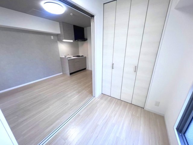 拡大写真:GRAND STEADY新梅田 6階601の寝室