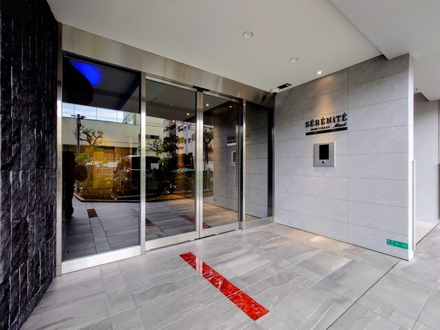 拡大写真:セレニテ新大阪ミラク弐番館 7階705のエントランス