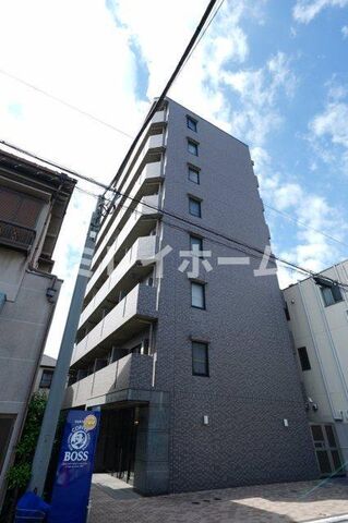 ルーブル多摩川八番館の外観