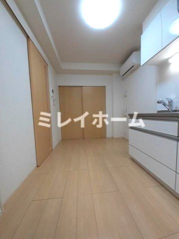 拡大写真:プラムハウス 1階102の居間