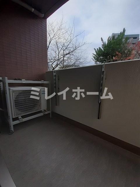 拡大写真:プラムハウス 1階102のバルコニー