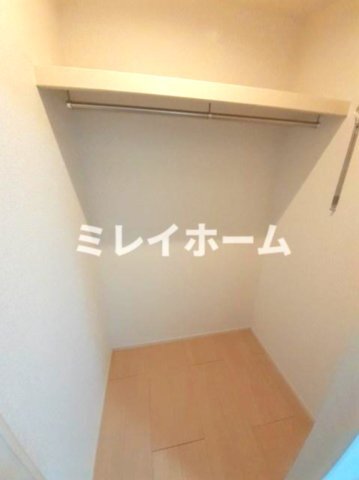 拡大写真:プラムハウス 1階102の収納