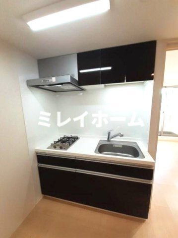 拡大写真:トゥーレン コティ 4階404のキッチン