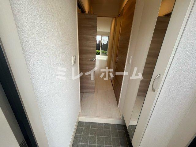 拡大写真:Hogar Ca’lido 1階102のエントランス