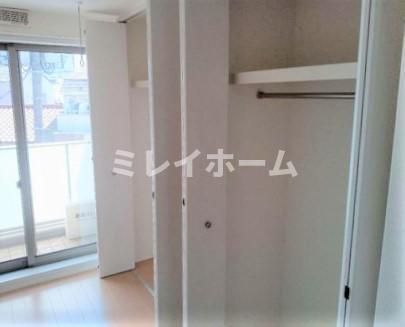 拡大写真:パルメゾンES 3階302の収納
