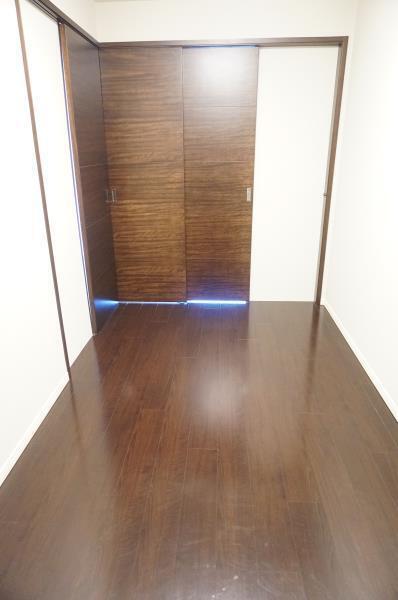 拡大写真:大崎ウエストシティタワーズWEST 11階1103の収納