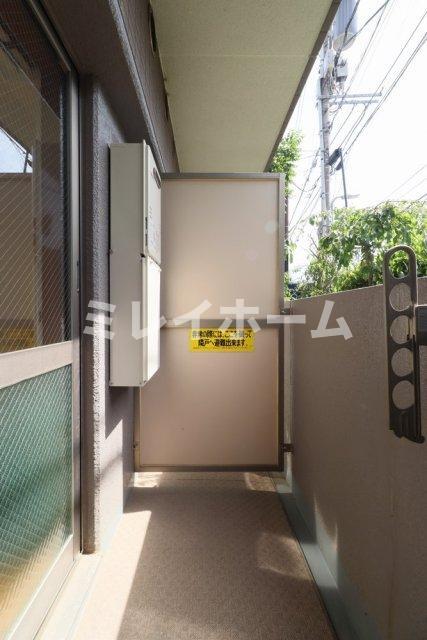 拡大写真:菱和パレス田園調布東 1階103のバルコニー