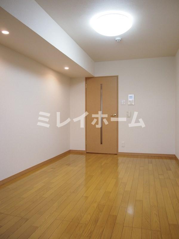 拡大写真:ルーブル大崎弐番館 2階207の寝室