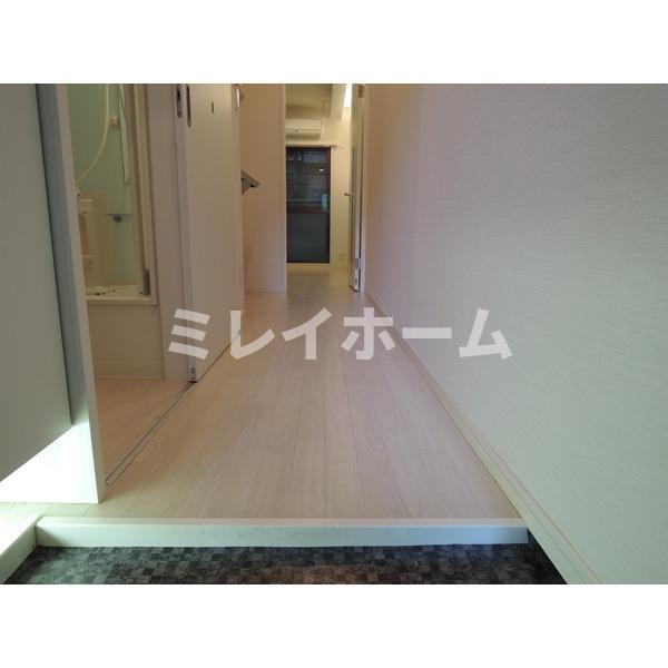 拡大写真:ハイネス南品川 1階103の玄関