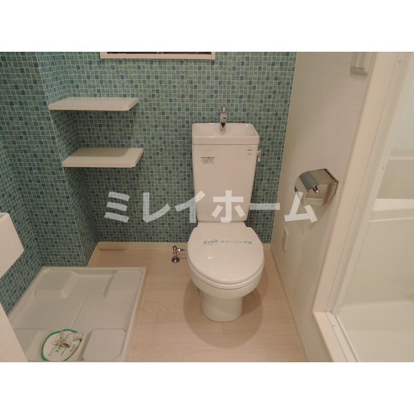 拡大写真:ハイネス南品川 1階103のトイレ