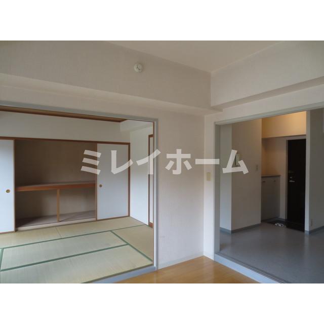 拡大写真:グレイス大森 5階504の同建物内、別のお部屋の参考写真になります。