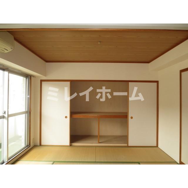 拡大写真:グレイス大森 5階504の同建物内、別のお部屋の参考写真になります。