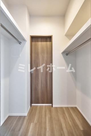 拡大写真：ドゥーエ西馬込Ⅱ 6階608の収納