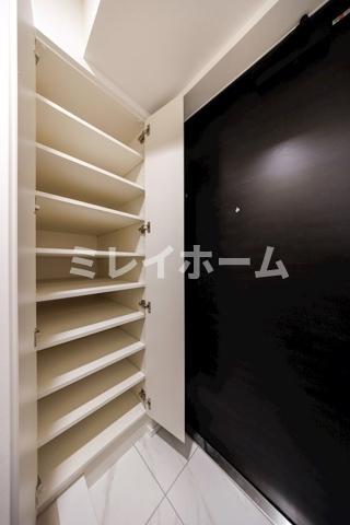 拡大写真:ドゥーエ西馬込Ⅱ 1階101の玄関
