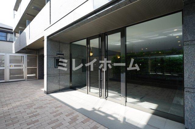 拡大写真:ルーブル多摩川八番館 8階804のエントランス