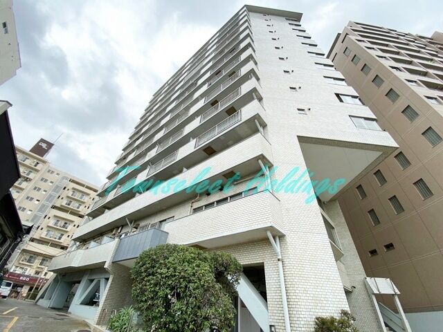 藤沢市片瀬海岸1丁目の外観