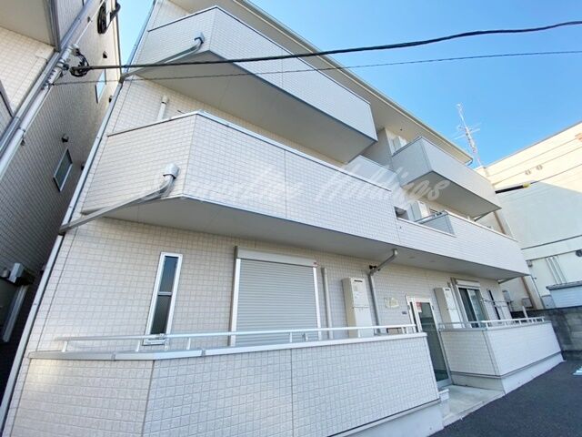 拡大写真:大和市深見西2丁目 1階101の外観