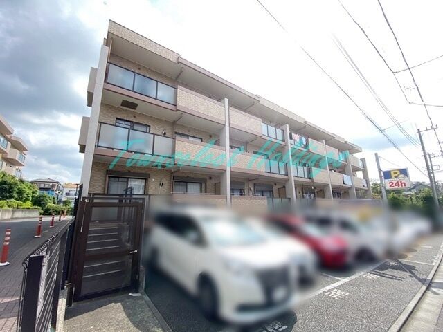 拡大写真:藤沢市大鋸 3階306の外観