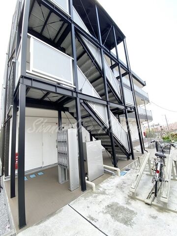 拡大写真:藤沢市本町3丁目 3階305の外観